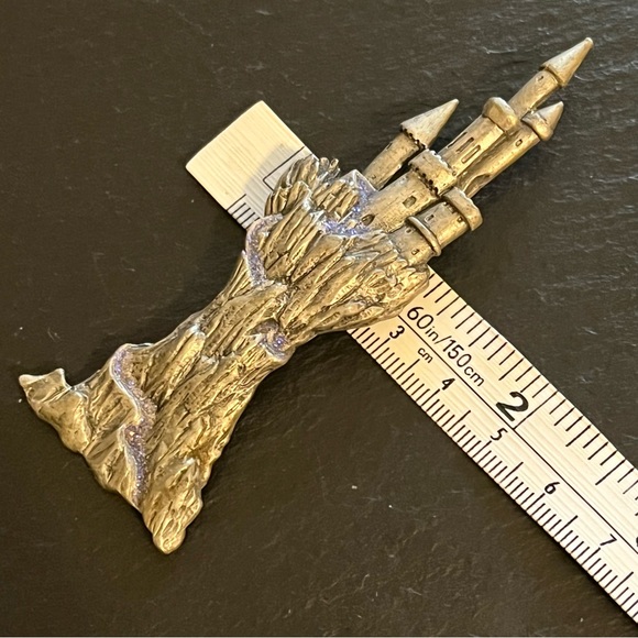 Vintage JJ Jonette Marked Jewelry Pewter Castle Glitter Accent Brooch - Picture 6 of 10